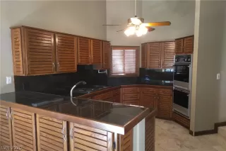 Photo #3: 2200570 Listing 