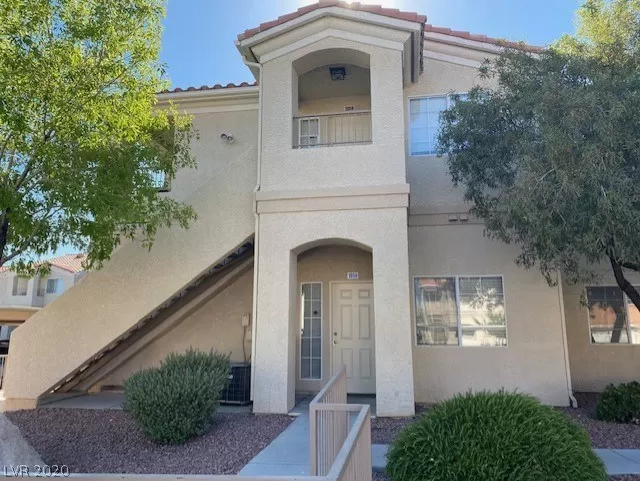 MLS: 2200634 Condo For Sale