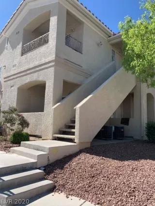 Photo #1: 2200634 Listing