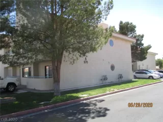 Photo #3: 2200745 Listing 