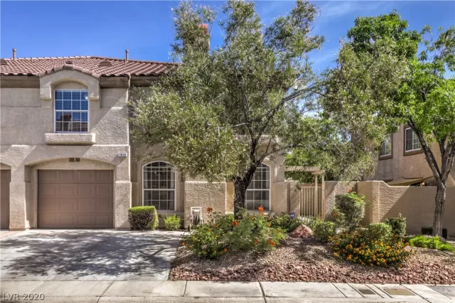 MLS: 2200785 Condo For Sale