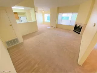 Photo #3: 2200809 Listing 