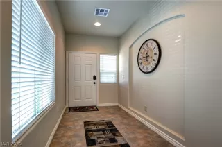 Photo #2: 2200883 Listing