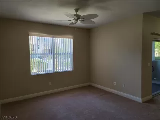 Photo #6: 2200886 Listing