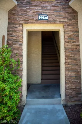 Photo #2: 2200987 Listing