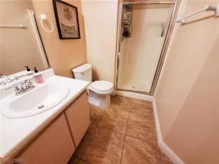 Photo #4: 2201048 Listing 