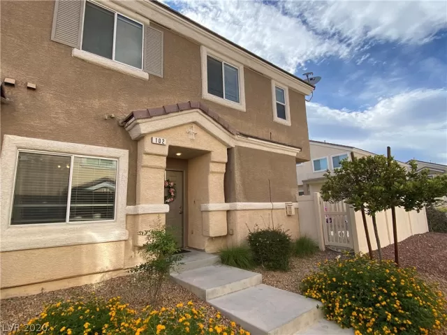 MLS: 2201063 Condo For Sale