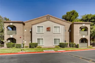 Photo #1: 2201069 Listing