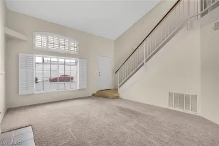 Photo #1: 2201119 Listing