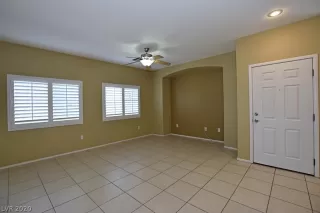 Photo #2: 2201150 Listing