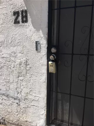 Photo #4: 2201198 Listing 