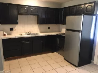 Photo #6: 2201198 Listing 