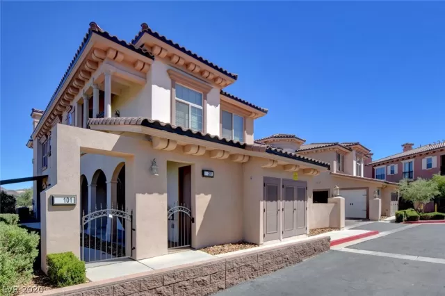 MLS: 2201227 Condo For Sale