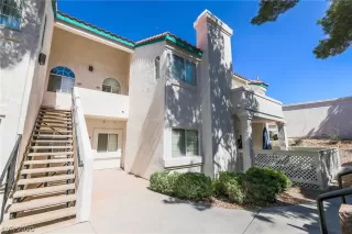 Photo #3: 2201229 Listing 