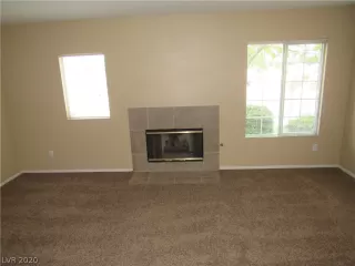 Photo #4: 2201421 Listing 