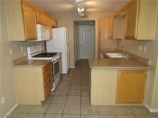 Photo #6: 2201421 Listing 