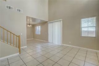 Photo #4: 2201494 Listing 