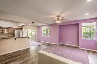 Photo #4: 2201506 Listing