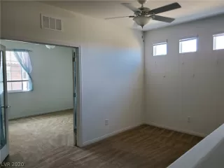 Photo #6: 2201536 Listing