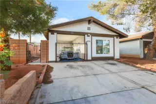 Photo #3: 2201543 Listing 