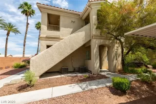 Photo #2: 2201642 Listing