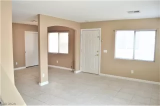 Photo #6: 2201681 Listing 