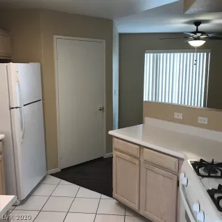 Photo #3: 2201695 Listing 