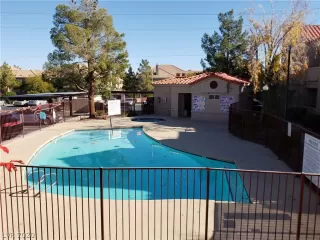 Photo #1: 2201703 Listing 