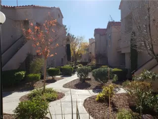 Photo #2: 2201703 Listing 