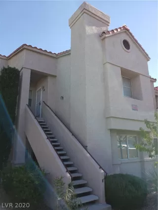 Photo #5: 2201703 Listing 