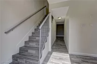 Photo #2: 2201740 Listing 