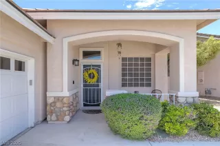 Photo #1: 2201830 Listing 