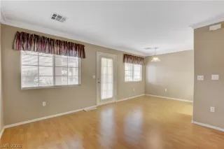 Photo #1: 2201862 Listing