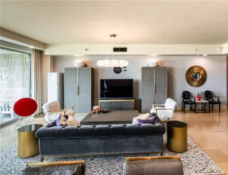 Photo #4: 2201866 Listing 