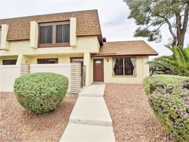 MLS: 2201894 Condo For Sale