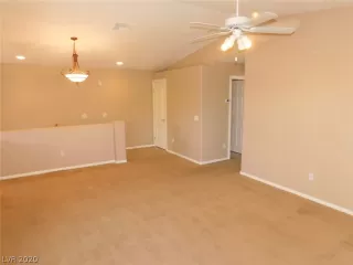 Photo #4: 2201917 Listing 