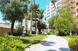 Photo #6: 2201958 Listing 