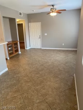 Photo #6: 2202003 Listing