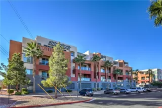 Photo #4: 2202038 Listing 