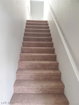 Photo #2: 2202068 Listing 