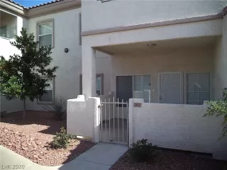 Photo #2: 2202102 Listing