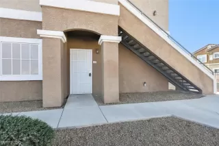 Photo #3: 2202117 Listing