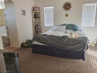 Photo #3: 2202119 Listing