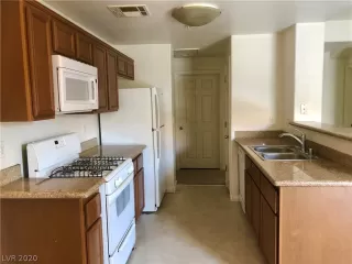 Photo #2: 2202160 Listing 