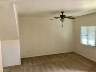 Photo #3: 2202160 Listing 