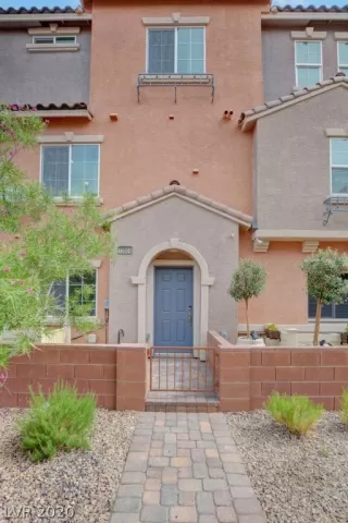 Photo #2: 2202195 Listing