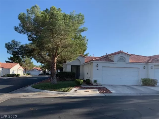 MLS: 2202196 Condo For Sale