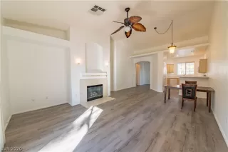 Photo #1: 2202196 Listing