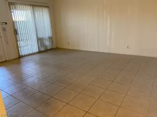 Photo #2: 2202209 Listing 