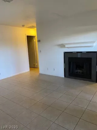 Photo #3: 2202209 Listing 